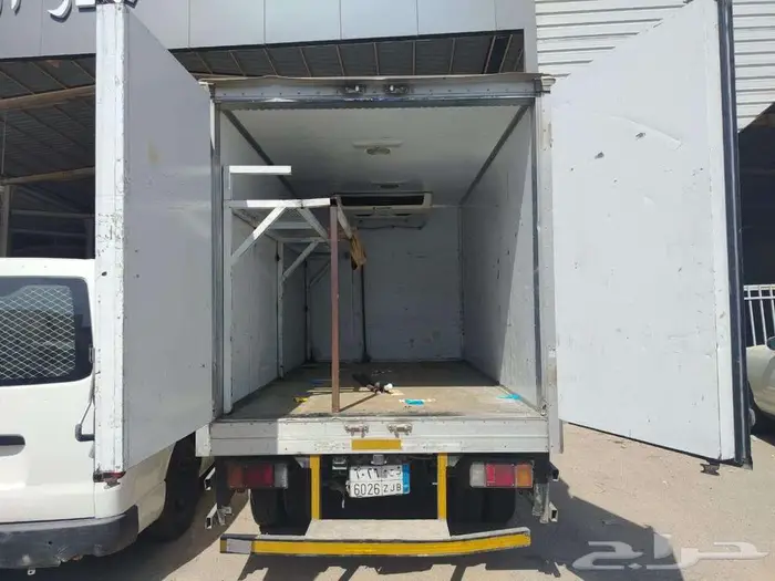 ايسوزو ديانا2016 ثلاجه نظيف بودي ومحركات وكاله ب 72.000ريال 7