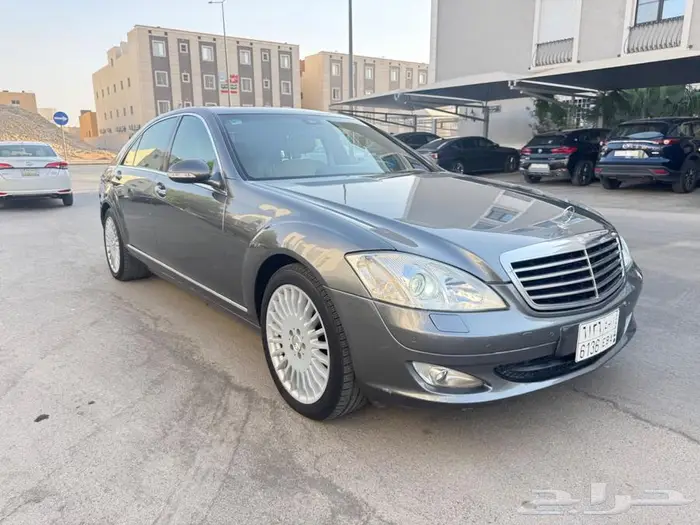 للبيع مرسيدسS350 موديل 2006 م سعودي عداد 194 الف كلم 0