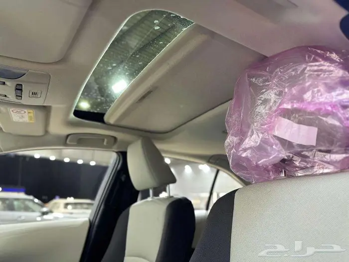 تويوتا كورولا 2.0 فتحت سقف 2025 11