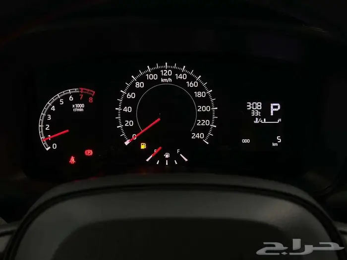 تويوتا كورولا 2.0 فتحت سقف 2025 9