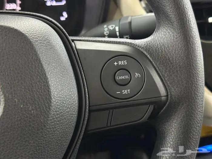 تويوتا كورولا 2.0 فتحت سقف 2025 7