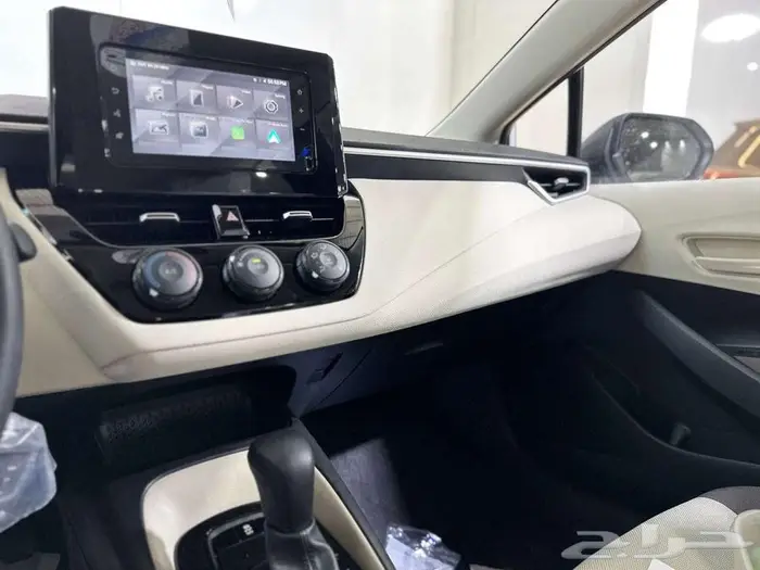 تويوتا كورولا 2.0 مطور 2025 7