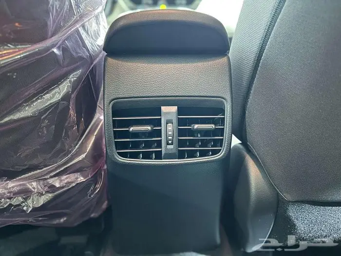 تويوتا كورولا 2.0 مطور 2025 12