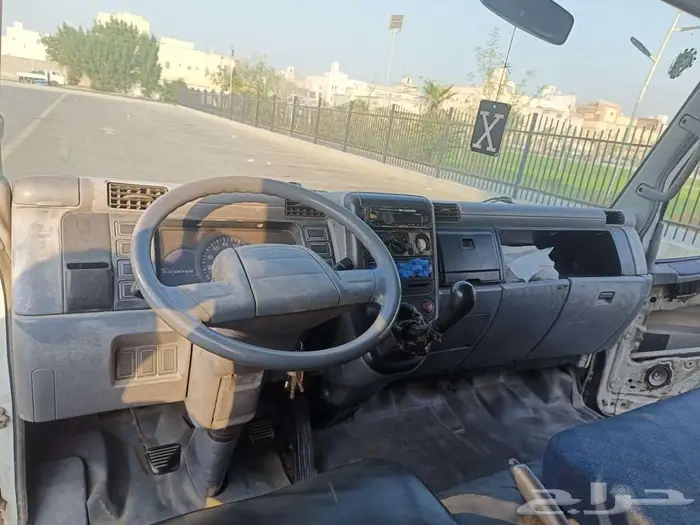 دينه مستوبيشي موديل 2006 للبيع 12