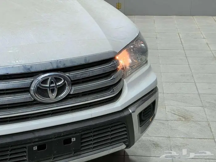 هايلوكس غمارتين بنزين اوتوماتيك بريمي 2025 بدون دبل 4