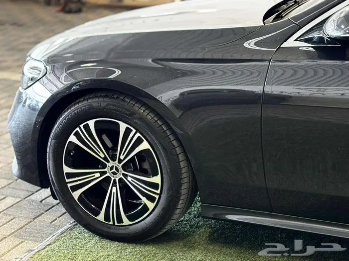 مرسيدس بنز E200 Avant Guard 2025 - كاش او تمويل 6