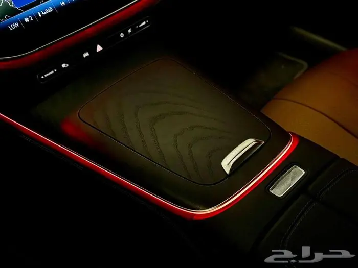 مرسيدس بنز E200 Avant Guard 2025 - كاش او تمويل 22