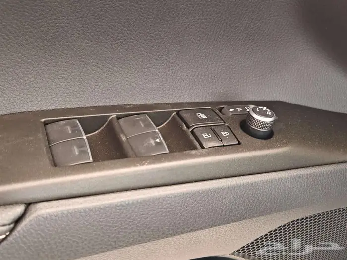 كامري E Plus هايبرد 2025 عرض خاص 116000 شامل الضريبة 12