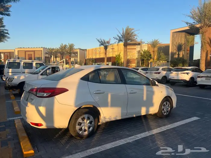 2022 تويوتا يارس 2