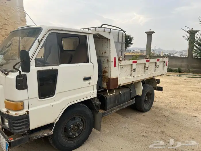 قلاب ديهاتسوا للبيع موديل 85 4