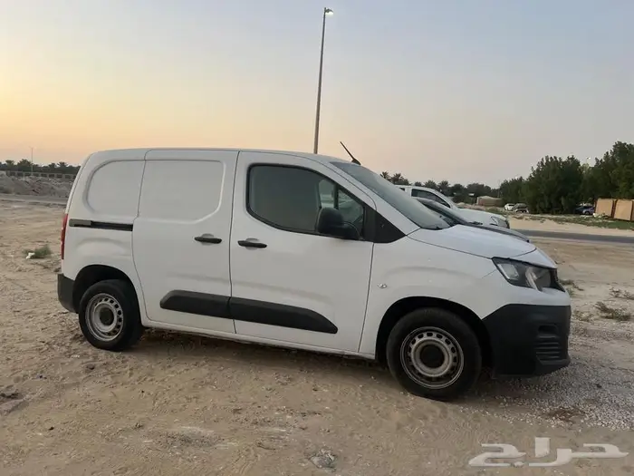 2023 بيجو بارتنر ديزل 2