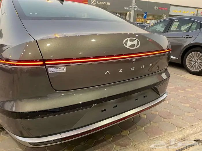 هيواندي ازيرا 2026 خليجي كلاسيك 6 سلندر (اصفار) 10