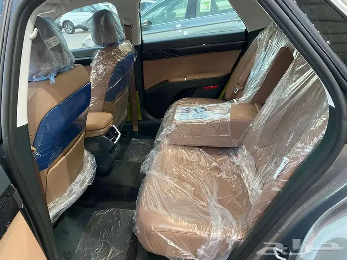 هيواندي ازيرا 2026 خليجي كلاسيك 6 سلندر (اصفار) 7