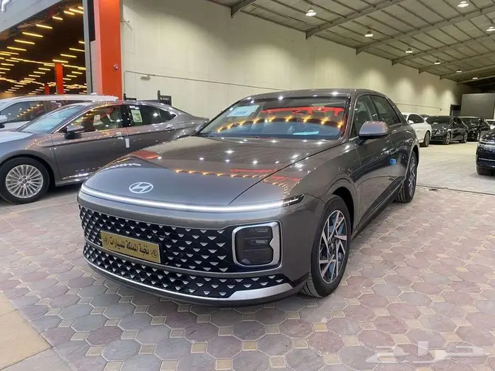 هيواندي ازيرا 2026 خليجي كلاسيك 6 سلندر (اصفار) 0