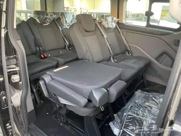 فورد تورينو ال 300 العدد 9 راكب 11