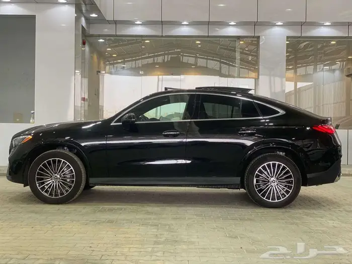 مرسيدس GLC 300 فل كامل 2024 - بطاقه جمركيه 2
