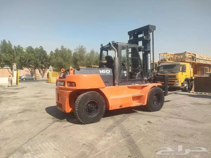 فوركليفت DOOSAN 1606-5ح 3
