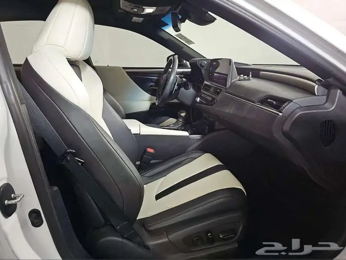 لكزس E350 موديل 2022 14