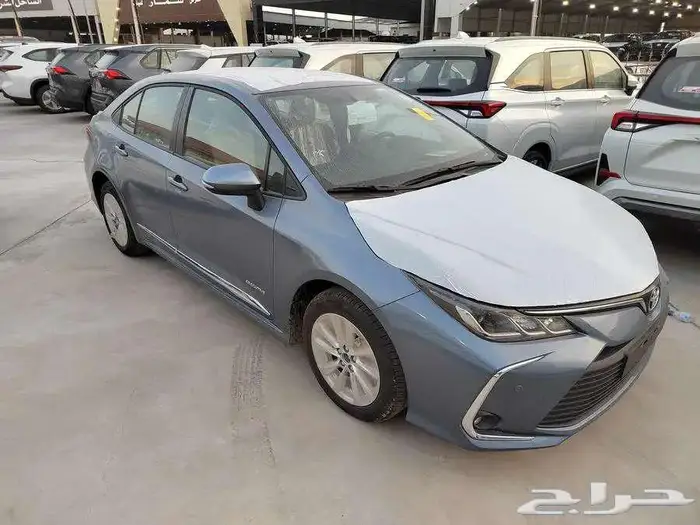 تويوتا كورولا 2025 XLI مطور مكينه 2000 سعودي 1