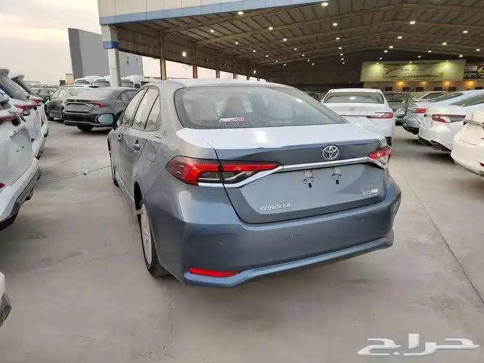 تويوتا كورولا 2025 XLI مطور مكينه 2000 سعودي 2