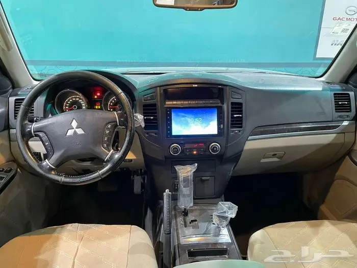 ميتسوبيشي باجيرو موديل GLS 2014 2