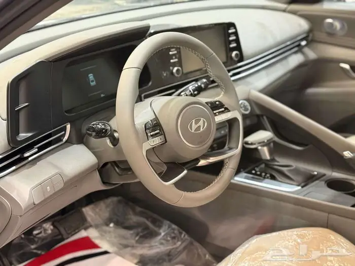 بقسط يبدأ من 1423 ريال احصل علي هيونداي النترا 2.0 سمارت2025 7