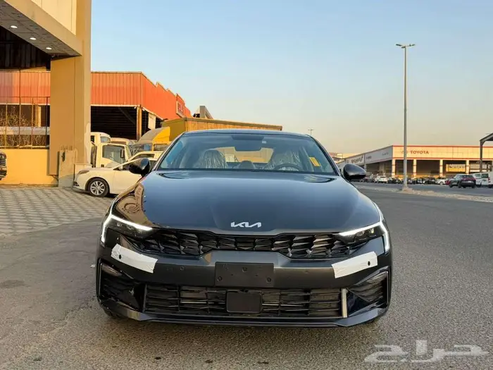 كيا كي 5 نص فل GLS موديل 2026 1