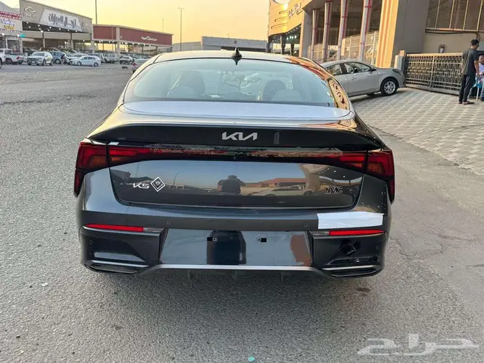 كيا كي 5 نص فل GLS موديل 2026 14