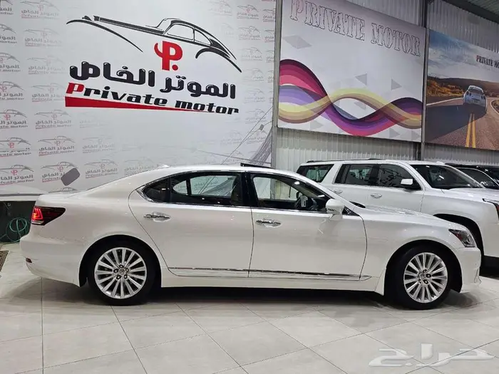 لكزس LS460 موديل 2016 ( فل كامل أعلى فئه شبه الجديد ) 11