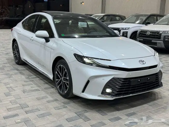 تويوتا كامري 2025 فل كامل السعر 138000 3