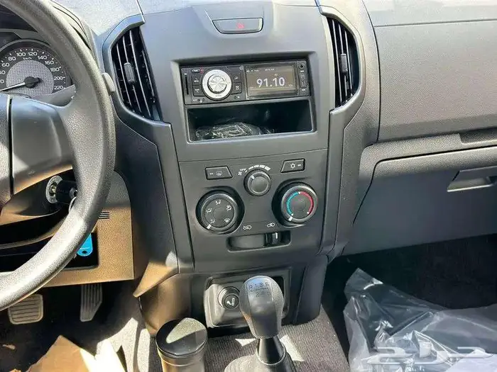 ايسوزو ديماكس غمارتين ستاندر 7