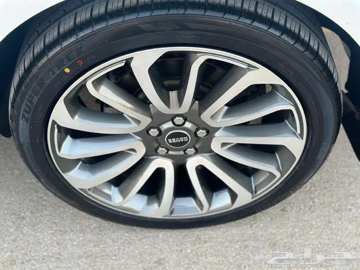 رنج روفر فوج لؤلؤي 2014 فوج سوبرتشارج نظيف جدا بحالة ممتازة 37