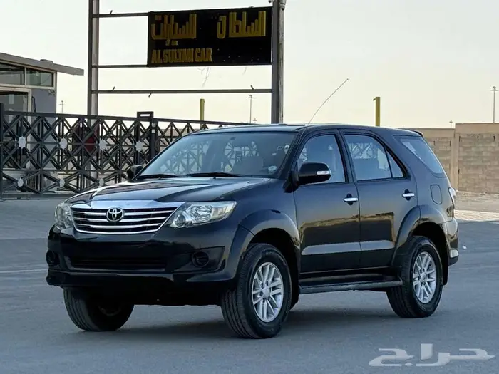 تويوتا فورتشنر 2012 2