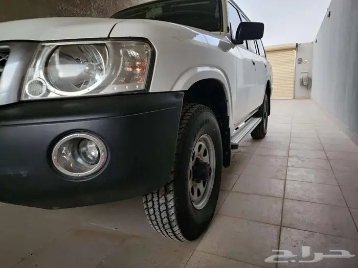 للبيع باترول 2009 نظيف 1