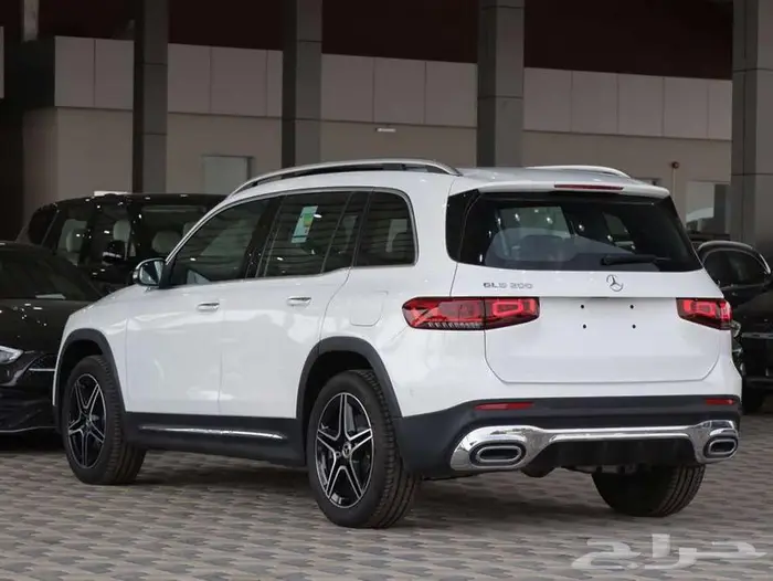مرسيدس GLB200 AMG 2022 ابيض داخل اسود 5