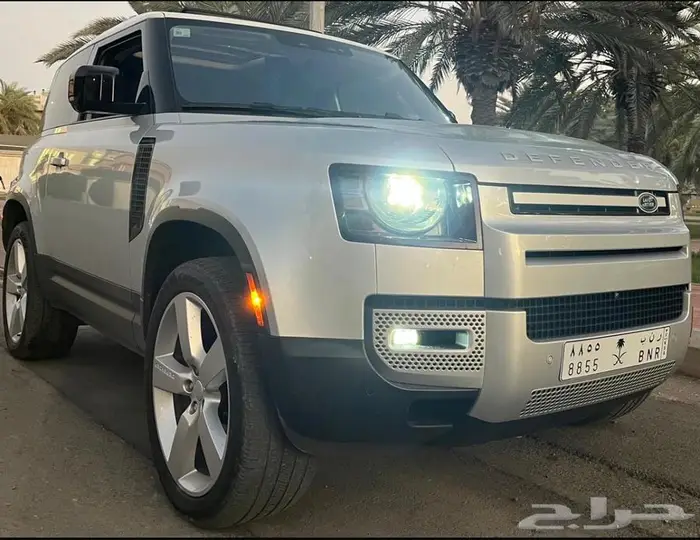 ديفيندر 90 2021 HSE فيرست اديشن سقف هارد توب سعر منافس 235 4