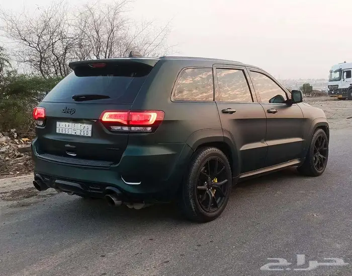 جيب جراند شيروكي SRT 2015 للبيع 7