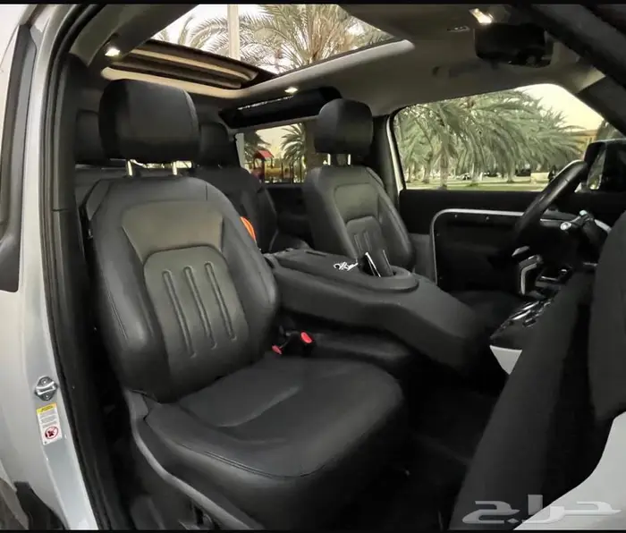 ديفيندر 90 2021 HSE فيرست اديشن سقف هارد توب سعر منافس 235 15