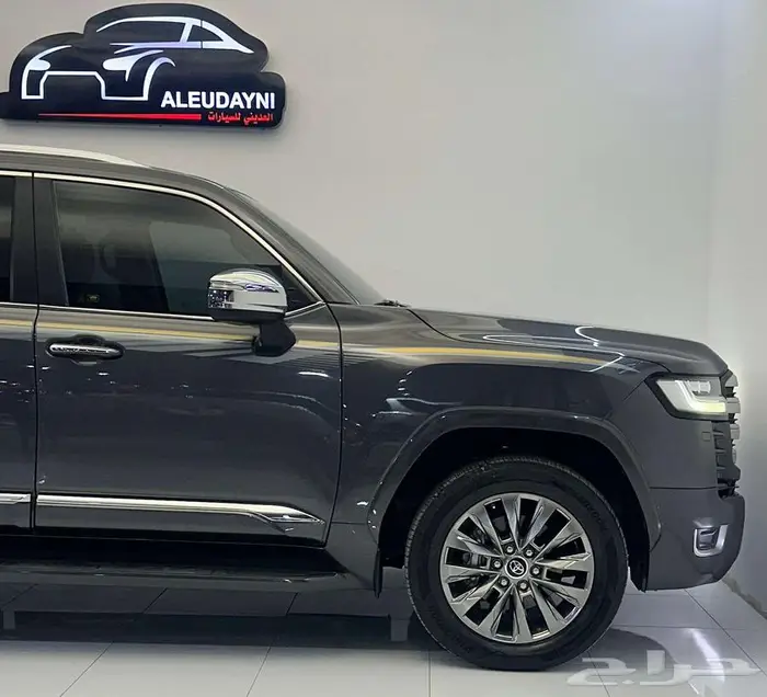 تويوتا لاند كروزر VX-R 2023 8