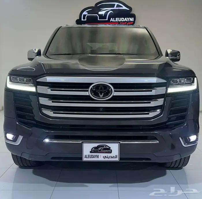 تويوتا لاند كروزر VX-R 2023 3