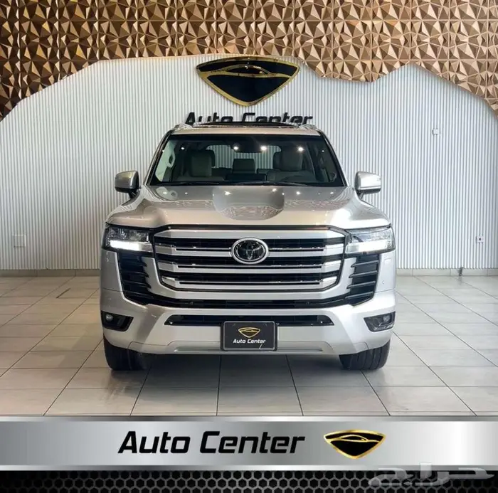 TOYOTA LAND CRUISER GXR TWIN TURBO 2023 SILVER 0
