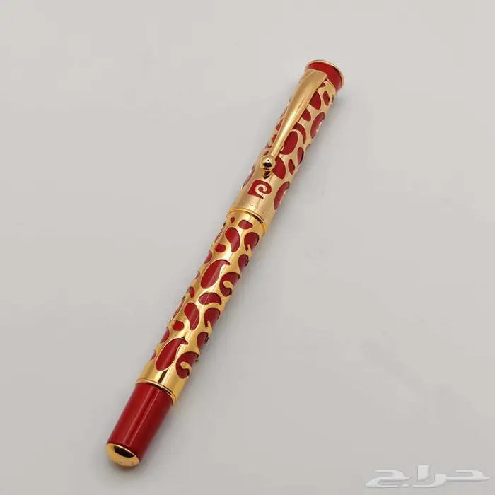 قلم بير كاردان حبر فاخر   تصميم ذهبي بنقوش حمراء 5