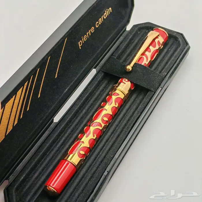 قلم بير كاردان حبر فاخر   تصميم ذهبي بنقوش حمراء 0