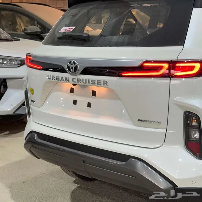 تويوتا اوربان كروز 2026 فئة GLX - عروض الأقساط 16