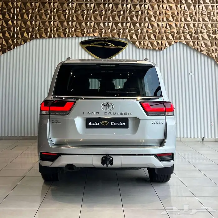 TOYOTA LAND CRUISER GXR TWIN TURBO 2023 SILVER 3