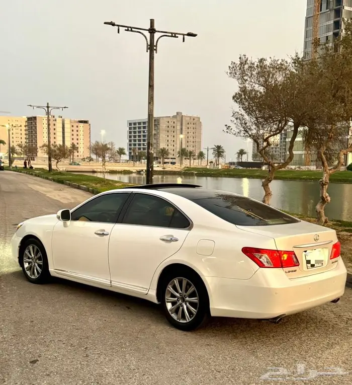 لكزس نظيف فئه ES 350 موديل 2009 5
