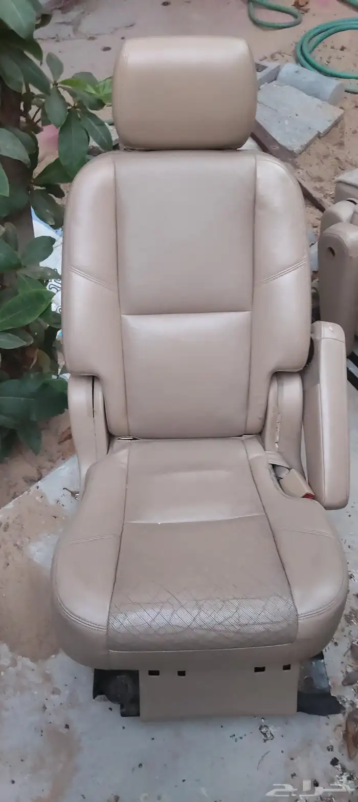 سيتين يوكن دانلي 2011 ملكي 1