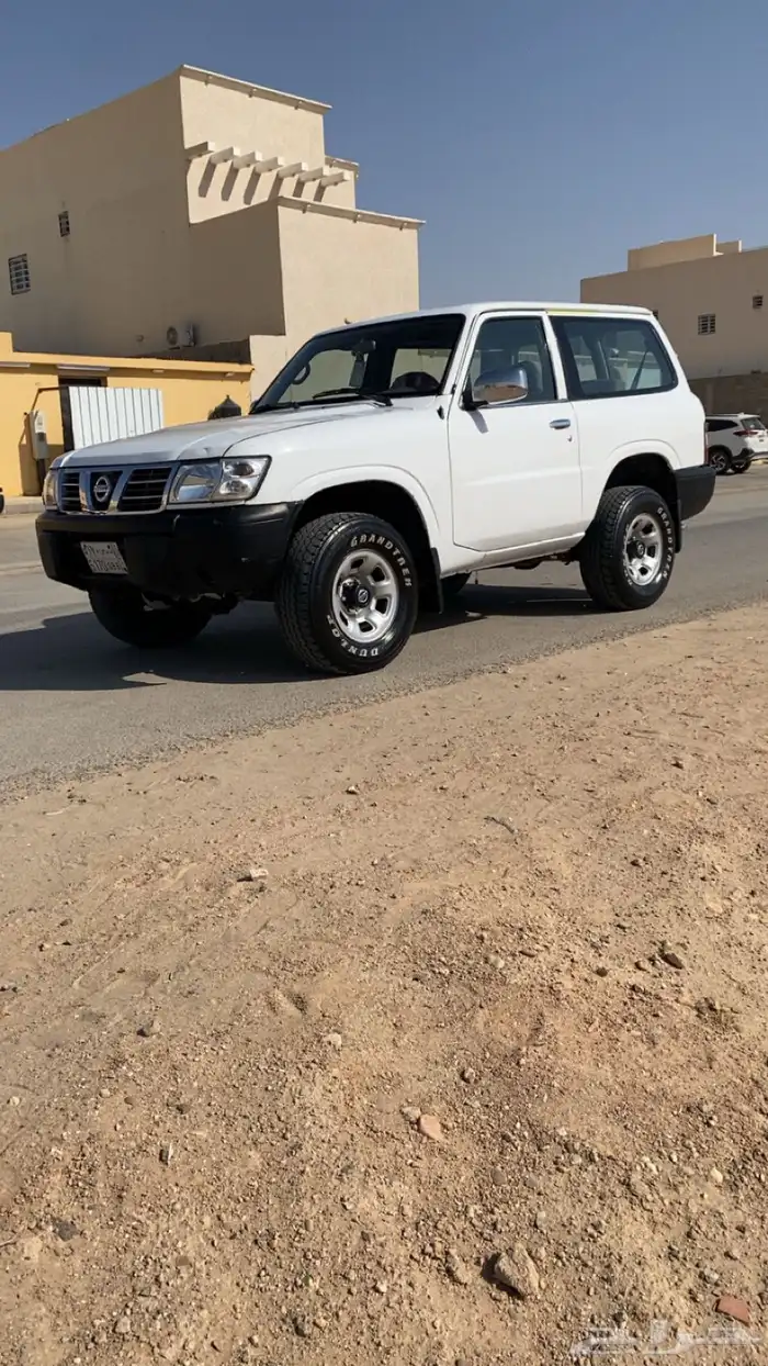 للبيع سفاري ربع ديزل 10