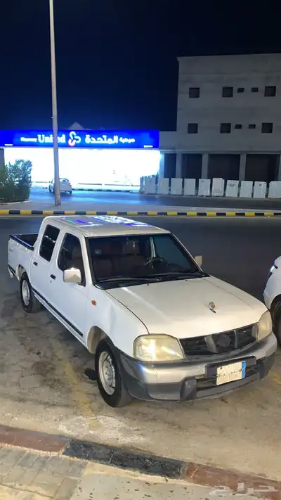 ددسن موديل 2013الددسن مصدومه مع الباب مثل مهو واضح ب اصور ا index