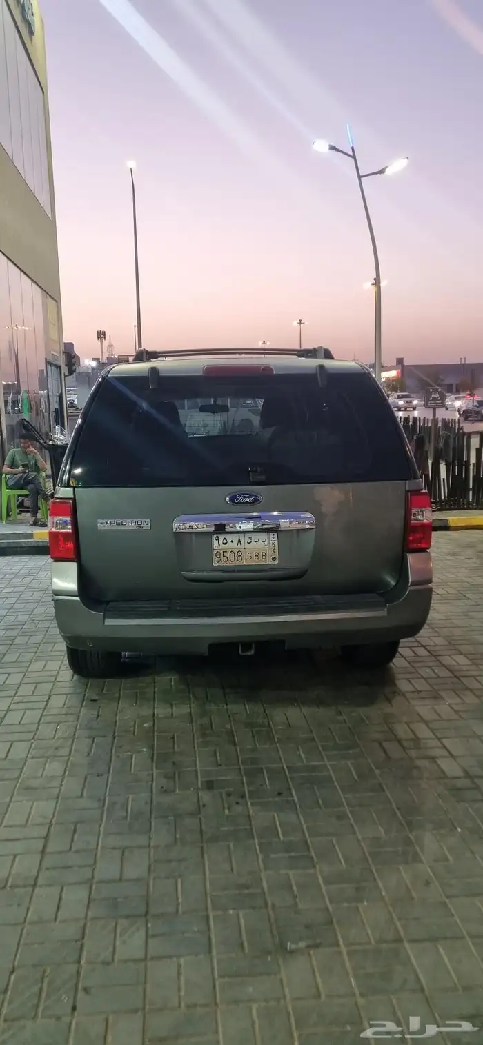 فورد اكسبديشن 2010 5